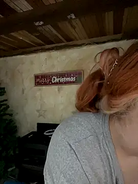 Snapshot of SophiaWeestt99 chatting on 12.03.25 SophiaWeestt99 online show from 12.03.25