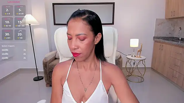 Shantaall  online show from 09.30.25