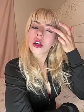 SirenitySirenxx online show from 12.12.24