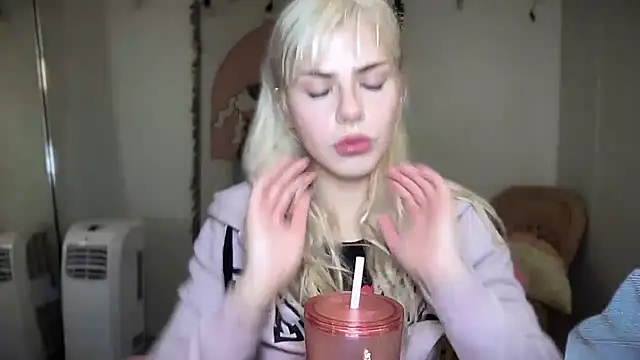 SirenitySirenxx online show from 03.13.25