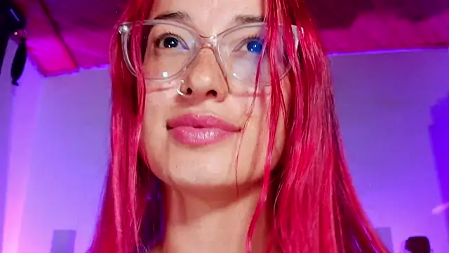 luccycollins  online show from 03.21.26