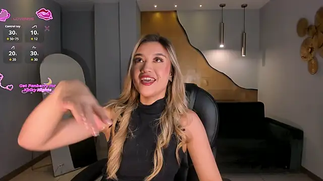 RebeccaHudson online show from 03.25.26