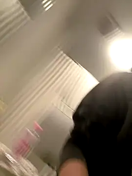 Snapshot of M1ssyk1ssy chatting on 11.05.25 M1ssyk1ssy online show from 11.05.25