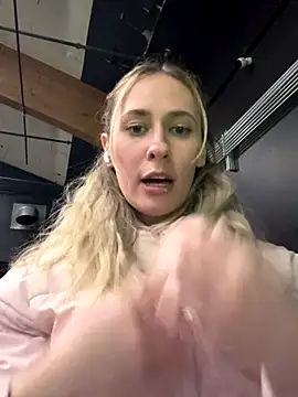 M1ssyk1ssy online show from 12.01.25