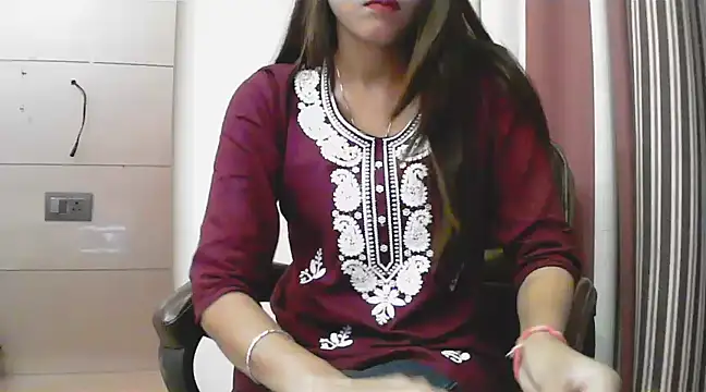 collage hoty online show from 03.19.25