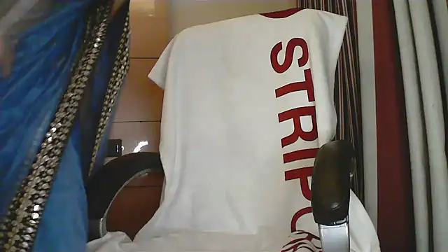 Snapshot of collage_hoty chatting on 01.16.26 collage hoty online show from 01.16.26