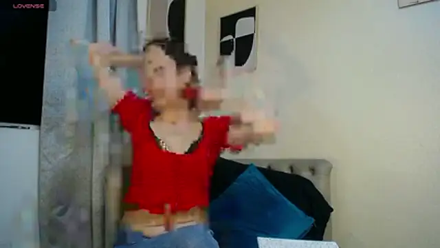 camilawm19 online show from 02.04.26