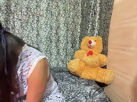 Snapshot of mystical_zara chatting on 01.19.25 mystical zara online show from 01.19.25