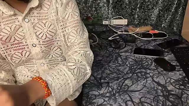 Snapshot of mystical_zara chatting on 01.20.25 mystical zara online show from 01.20.25