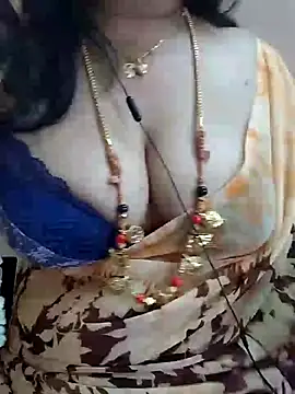 Snapshot of gaurika18 chatting on 03.17.25 gaurika18 online show from 03.17.25