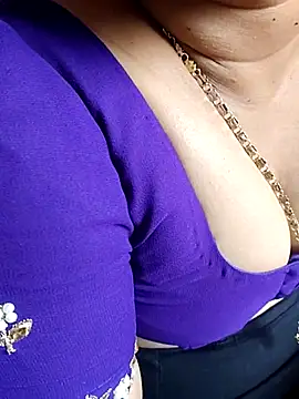Snapshot of gaurika18 chatting on 03.17.26 gaurika18 online show from 03.17.26