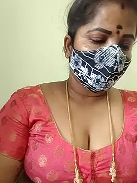 Snapshot of gaurika18 chatting on 04.18.26 gaurika18 online show from 04.18.26