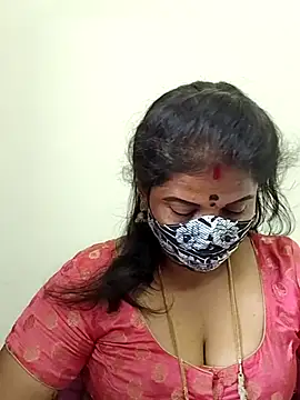Snapshot of gaurika18 chatting on 05.16.26 gaurika18 online show from 05.16.26