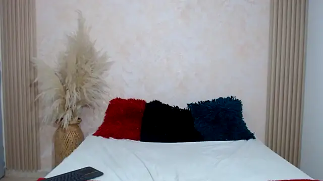 Snapshot of JESSYCHERNOBIL chatting on 11.06.25 JESSYCHERNOBIL online show from 11.06.25