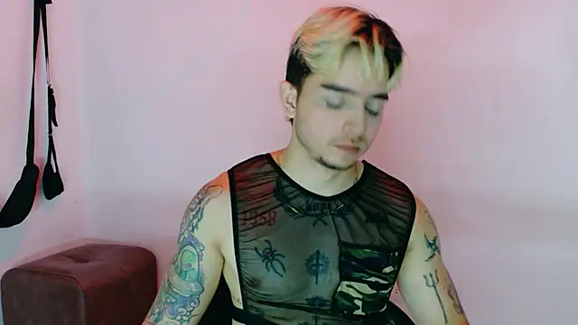 AliceandMax online show from 05.18.26