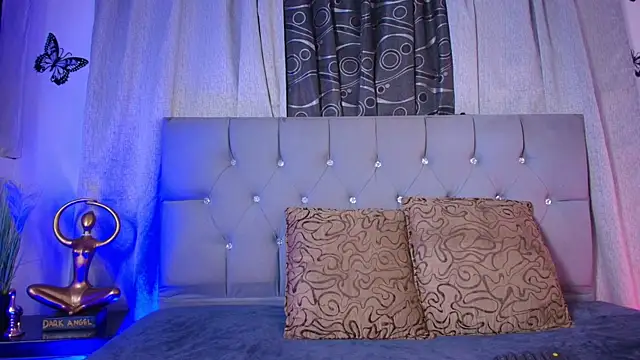 meggan 77 online show from 11.23.25