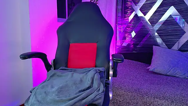 meggan 77 online show from 02.28.26