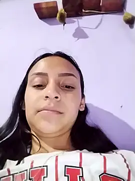 Snapshot of emma_ambar chatting on 01.21.25 emma ambar online show from 01.21.25