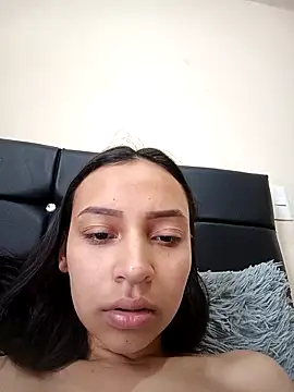 Snapshot of emma_ambar chatting on 09.26.25 emma ambar online show from 09.26.25