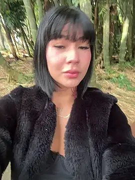 Snapshot of _PhillipBrown chatting on 01.07.25 PhillipBrown online show from 01.07.25