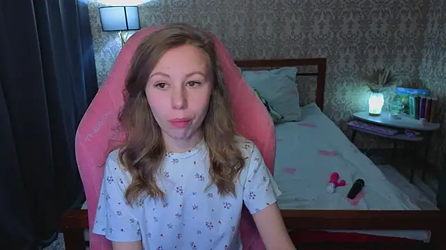 Lill Mary online show from 12.14.25