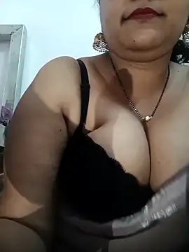 Nyra-23 online show from 03.12.26