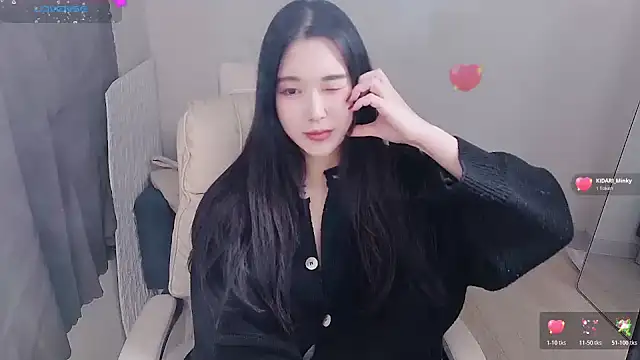 who Lilly online show from 11.26.25