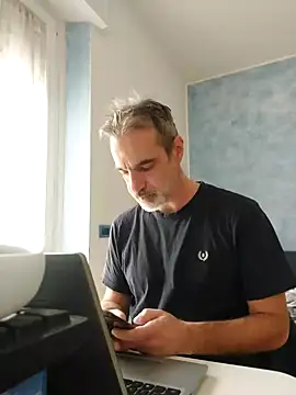 Marcolino183 online show from 02.28.25