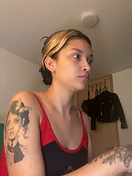 baby lizy online show from 10.21.25