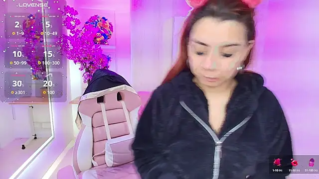 Gabby evanns online show from 10.14.25