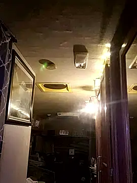 LargeDominoes online show from 04.04.26