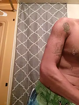 LargeDominoes online show from 04.06.26