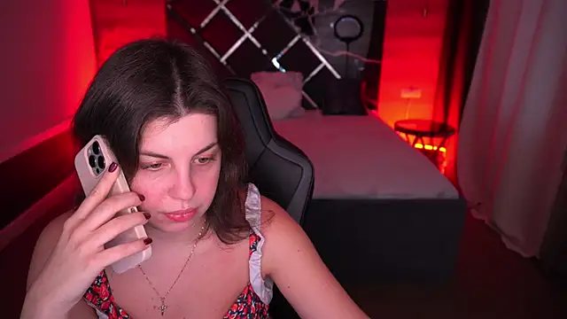 MirandaWong online show from 10.24.25