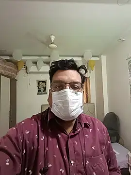 Snapshot of ridetoheaven chatting on 11.28.25 ridetoheaven online show from 11.28.25