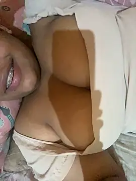 Snapshot of vic_pretynhaa chatting on 01.16.25 vic pretynhaa online show from 01.16.25