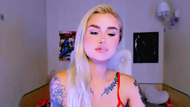  Ravenaa online show from 12.14.25