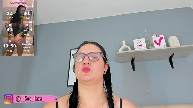 Soe Lara online show from 02.25.25