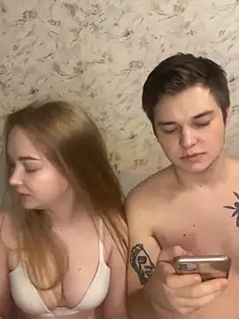 Family-Mm1 online show from 12.08.24