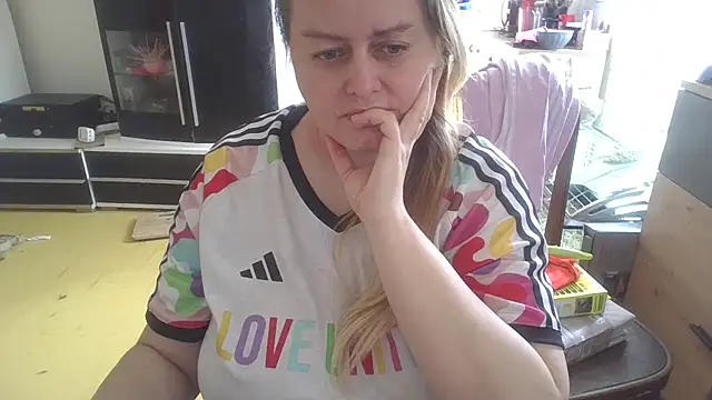 Meliss Official9 online show from 04.04.26