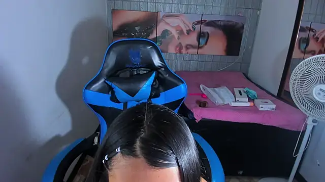 Catalehia Milk online show from 09.14.25