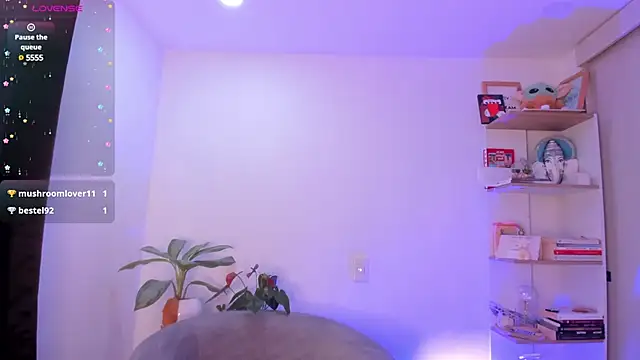 danna davis18 online show from 12.22.24