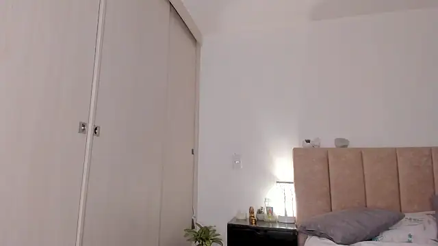 danna davis18 online show from 01.30.25