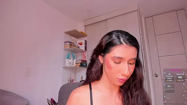 Snapshot of danna_davis18 chatting on 05.30.26 danna davis18 online show from 05.30.26