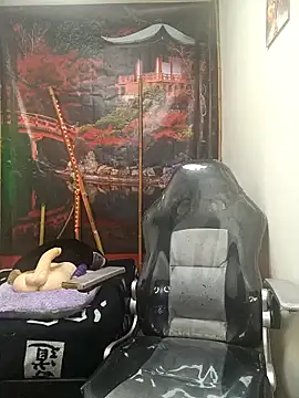 dark doll5 online show from 12.18.24