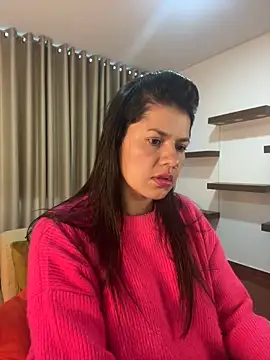 Snapshot of Alice_Biel chatting on 12.27.24 Alice Biel online show from 12.27.24