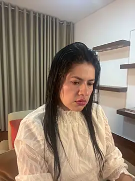 Snapshot of Alice_Biel chatting on 02.03.25 Alice Biel online show from 02.03.25