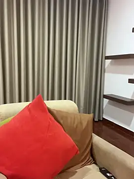 Snapshot of Alice_Biel chatting on 02.18.25 Alice Biel online show from 02.18.25