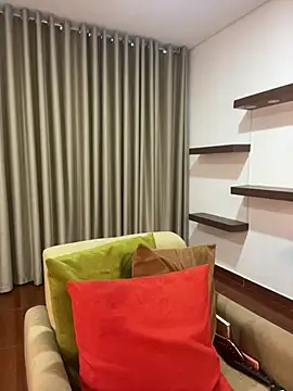 Snapshot of Alice_Biel chatting on 03.04.25 Alice Biel online show from 03.04.25