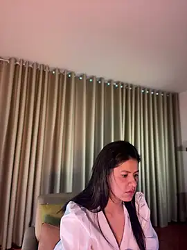 Alice Biel online show from 07.30.26
