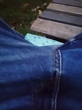 Snapshot of Warumnicht1980 chatting on 10.11.25 Warumnicht1980 online show from 10.11.25